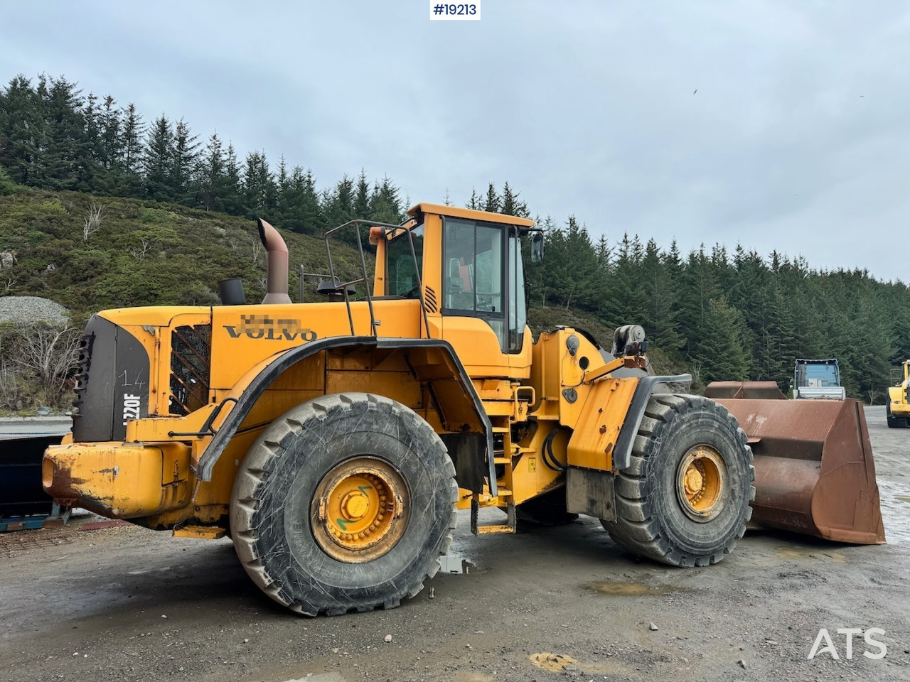 Volvo L220F - Încărcător frontal pe pneuri: Foto 3 Volvo L220F - Încărcător frontal pe pneuri: Foto 3