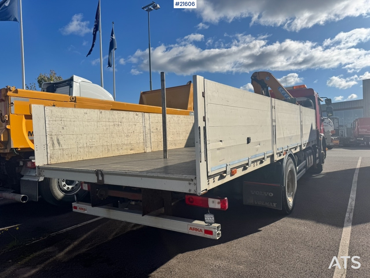 Volvo Volvo FE320 4x2 Kranbil m/ Effer 145 Kran - Camion cu macara: Foto 5 Volvo Volvo FE320 4x2 Kranbil m/ Effer 145 Kran - Camion cu macara: Foto 5
