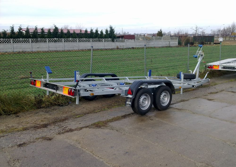 Boro PRZYCZEPA POD ŁÓDŹ! 7,30M! - Peridoc: Foto 2 Boro PRZYCZEPA POD ŁÓDŹ! 7,30M! - Peridoc: Foto 2