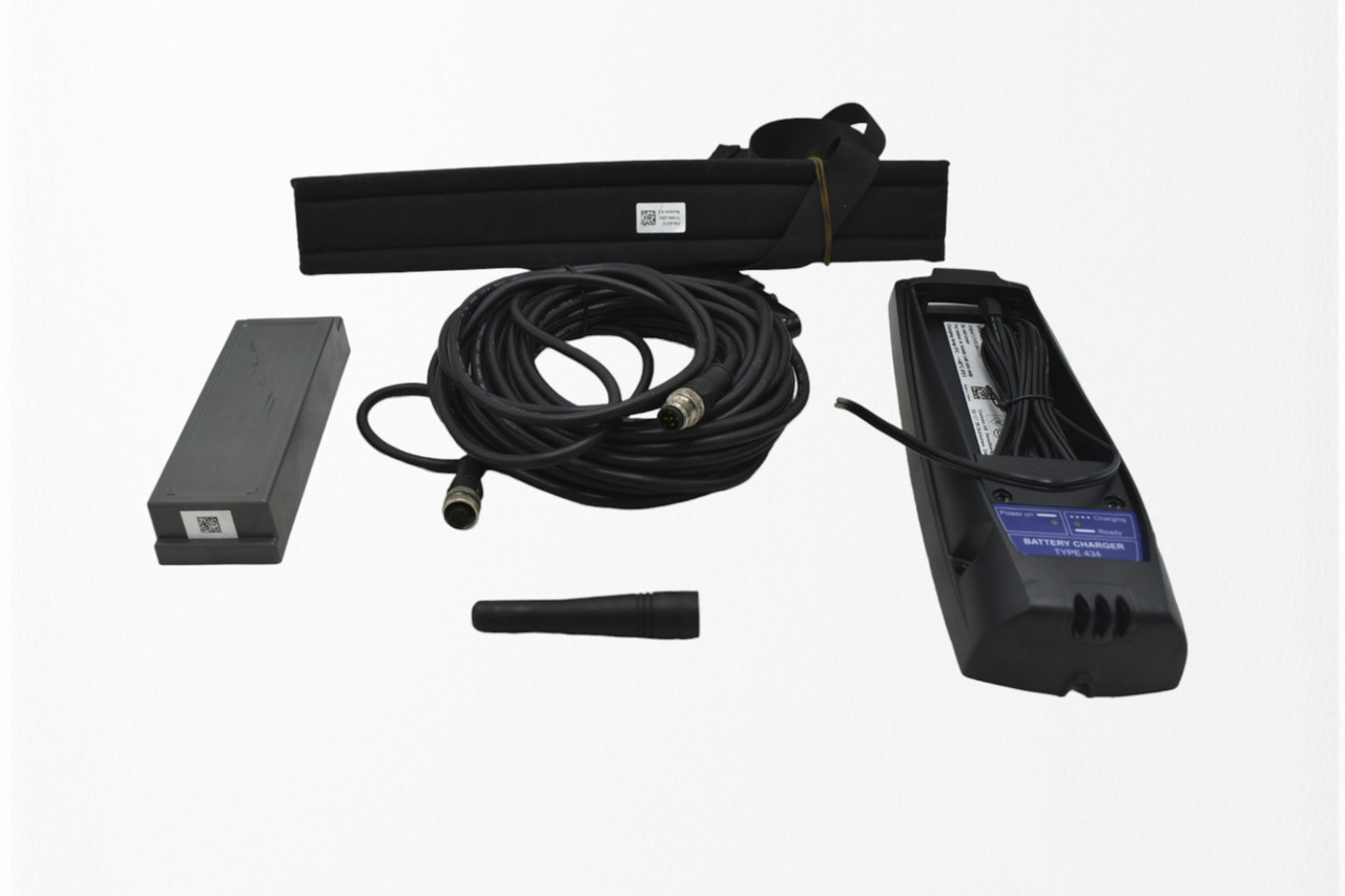 Scanreco RC400 Remote Control – 8 functions RM8-Scanreco - Sistem electric pentru Macara montată: Foto 4 Scanreco RC400 Remote Control – 8 functions RM8-Scanreco - Sistem electric pentru Macara montată: Foto 4