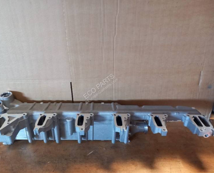 Mercedes - Sistem de evacuare pentru Camion: Foto 3 Mercedes - Sistem de evacuare pentru Camion: Foto 3