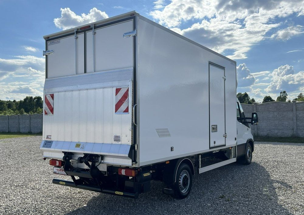 Iveco Daily - Autoutilitară frigorifica: Foto 4 Iveco Daily - Autoutilitară frigorifica: Foto 4