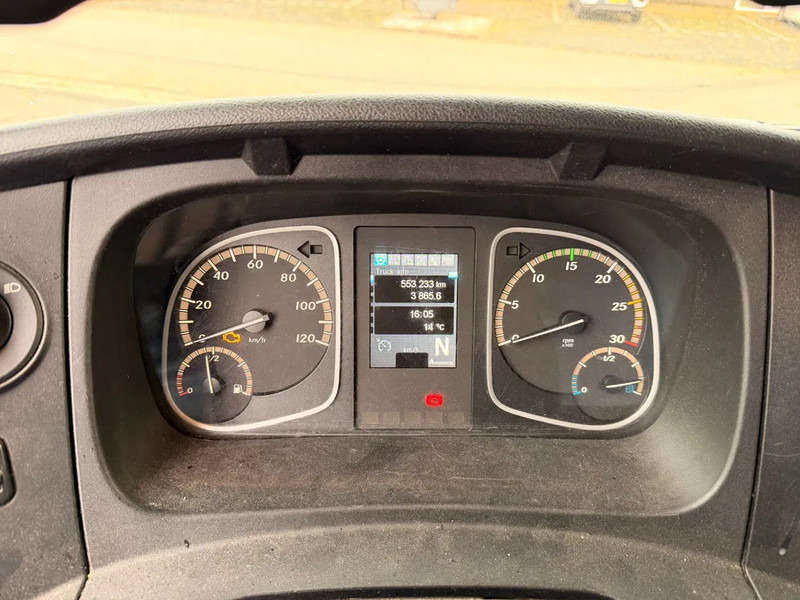 Mercedes-Benz Atego 816 EURO VI - Camion furgon: Foto 4 Mercedes-Benz Atego 816 EURO VI - Camion furgon: Foto 4