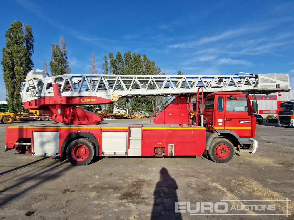 1999 Renault M230TI 4x2 Firebrigade Access Truck, Manual Gearbox (French Reg. Docs Available) - Camion cu nacela: Foto 5 1999 Renault M230TI 4x2 Firebrigade Access Truck, Manual Gearbox (French Reg. Docs Available) - Camion cu nacela: Foto 5