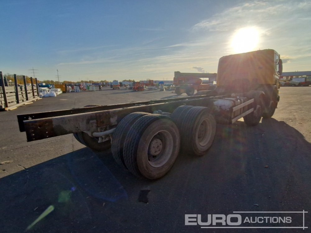 2008 Scania P380 - Camion şasiu: Foto 5 2008 Scania P380 - Camion şasiu: Foto 5