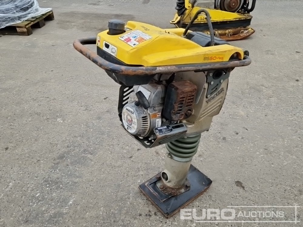 2008 Wacker Neuson BS50-4S - Maşină de asfaltat: Foto 3 2008 Wacker Neuson BS50-4S - Maşină de asfaltat: Foto 3