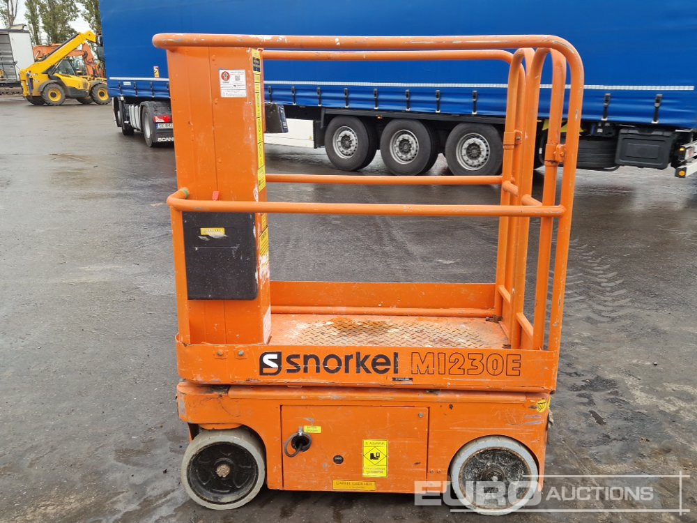 2011 Snorkel M1230E - Autopropulsată platformă: Foto 5 2011 Snorkel M1230E - Autopropulsată platformă: Foto 5