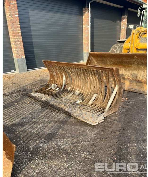 Încărcător frontal pe pneuri 2012 Liebherr L514: Foto 7