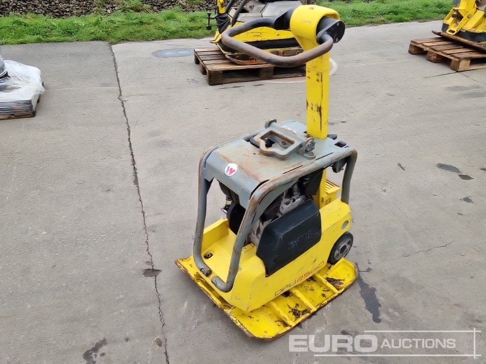 2012 Wacker Neuson DPU2560H - Maşină de asfaltat: Foto 3 2012 Wacker Neuson DPU2560H - Maşină de asfaltat: Foto 3