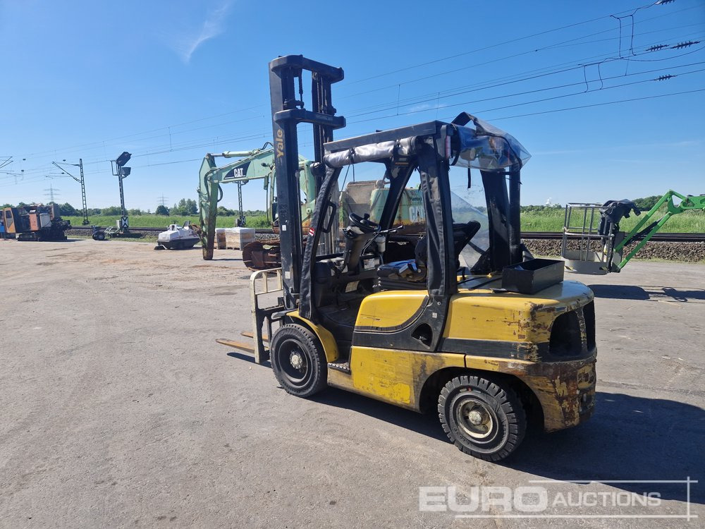 2012 Yale GDP35VX - Motostivuitor: Foto 2 2012 Yale GDP35VX - Motostivuitor: Foto 2