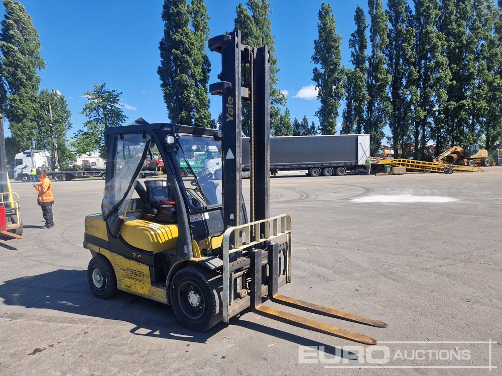 2012 Yale GDP35VX - Motostivuitor: Foto 4 2012 Yale GDP35VX - Motostivuitor: Foto 4