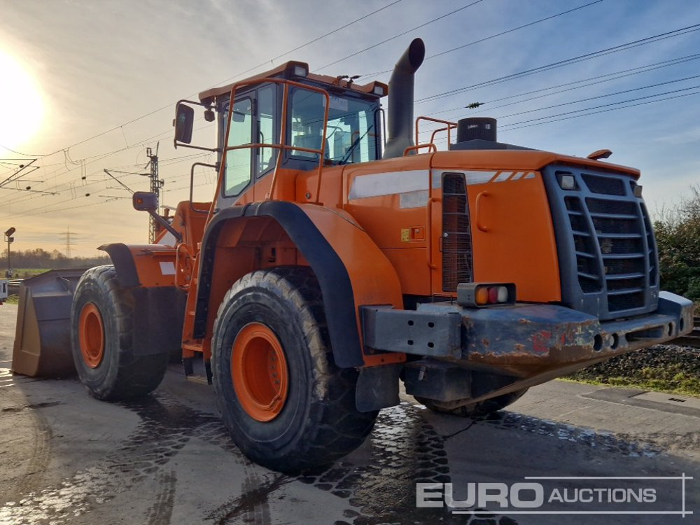 2013 Doosan DL420-3 - Încărcător frontal pe pneuri: Foto 3 2013 Doosan DL420-3 - Încărcător frontal pe pneuri: Foto 3