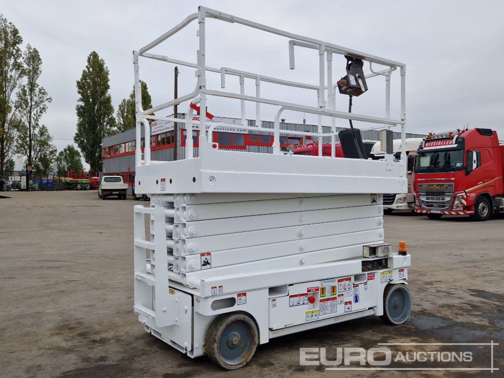 2013 Haulotte Compact 14 - Autopropulsată platformă: Foto 4 2013 Haulotte Compact 14 - Autopropulsată platformă: Foto 4