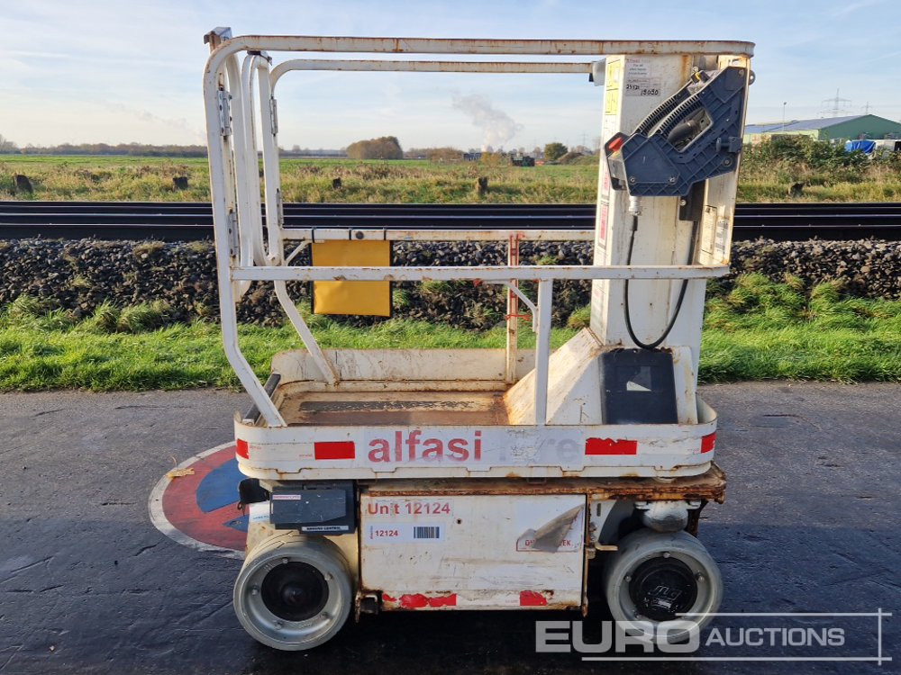 2013 JLG 1230ES - Platformă verticală: Foto 2 2013 JLG 1230ES - Platformă verticală: Foto 2