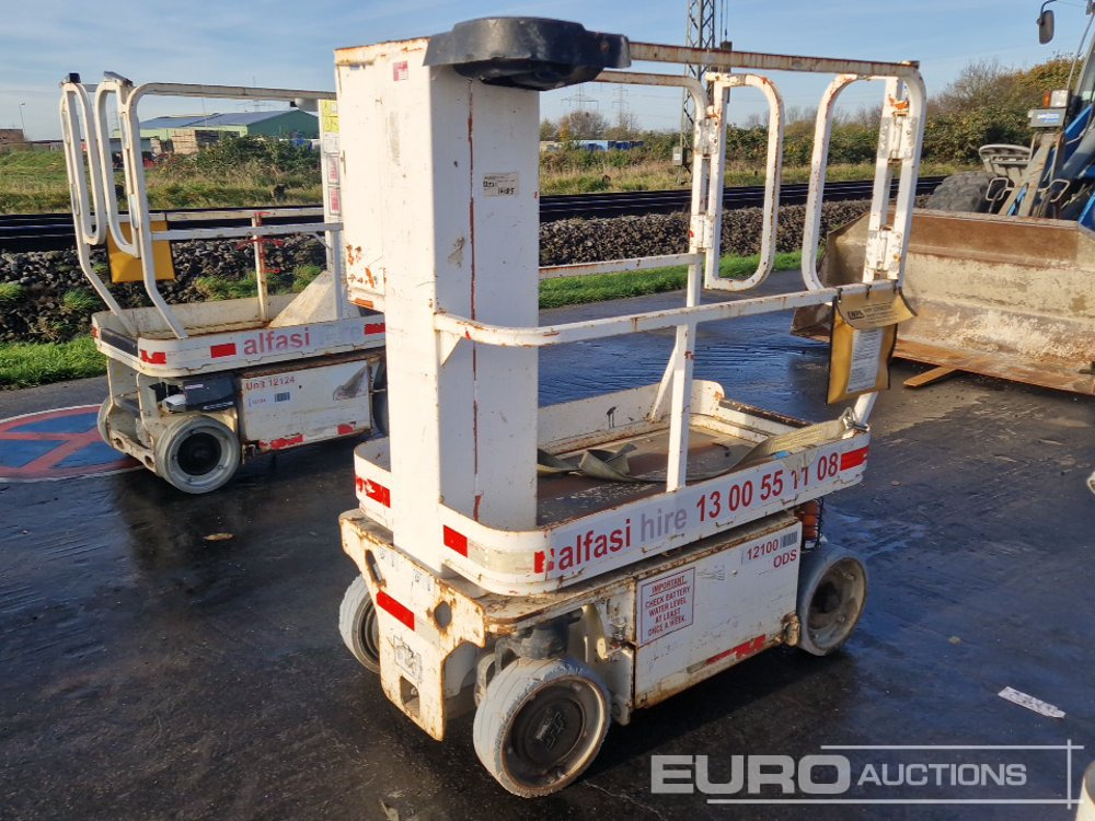 2013 JLG 1230ES - Platformă verticală: Foto 4 2013 JLG 1230ES - Platformă verticală: Foto 4