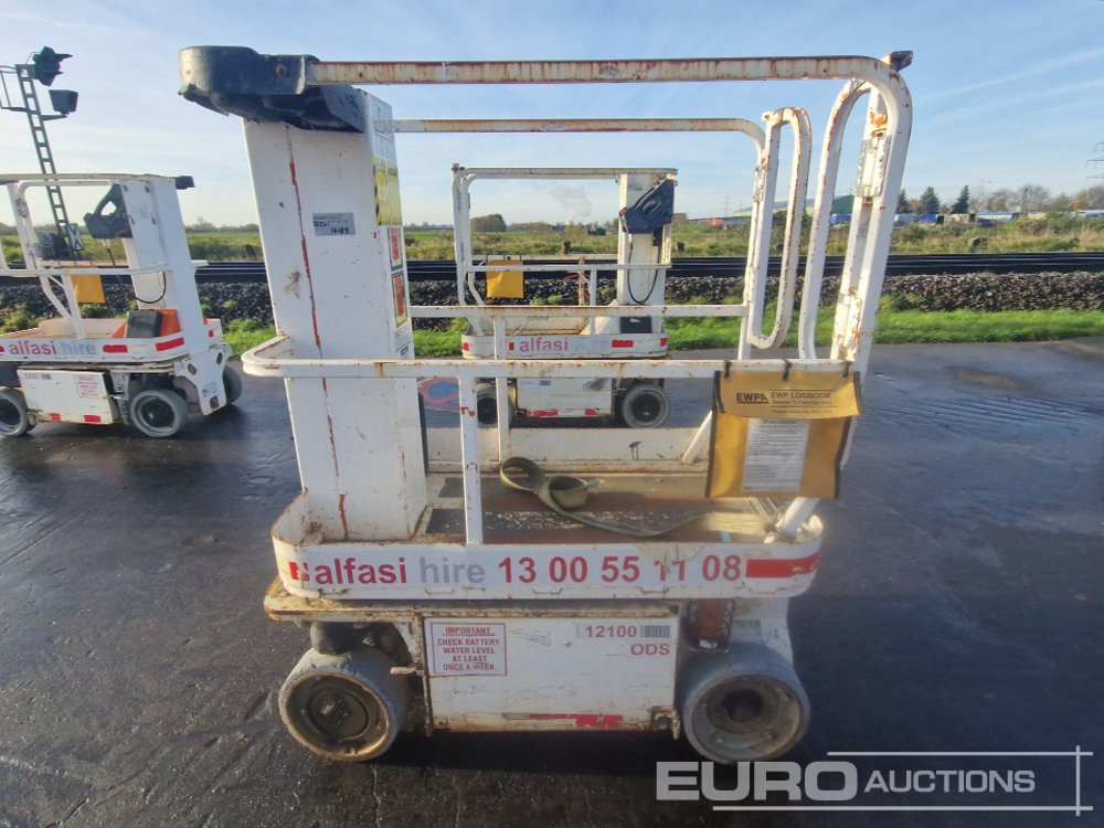 2013 JLG 1230ES - Platformă verticală: Foto 5 2013 JLG 1230ES - Platformă verticală: Foto 5