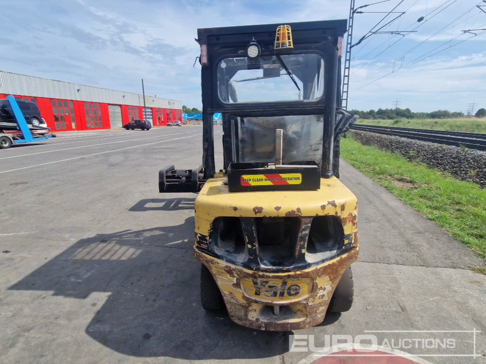 2014 Yale GDP35VX - Motostivuitor: Foto 4 2014 Yale GDP35VX - Motostivuitor: Foto 4