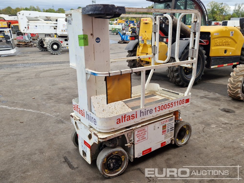 2015 JLG 1230ES - Platformă verticală: Foto 4 2015 JLG 1230ES - Platformă verticală: Foto 4