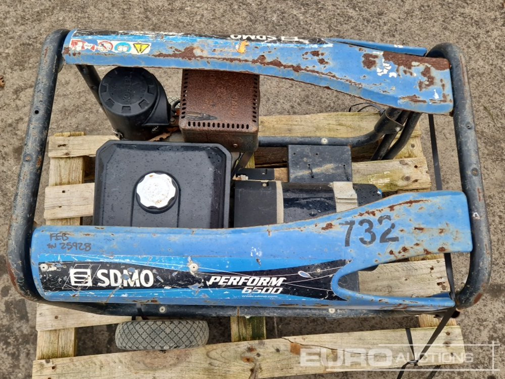 2015 SDMO PERFORM 6500 - Generator electric: Foto 5 2015 SDMO PERFORM 6500 - Generator electric: Foto 5
