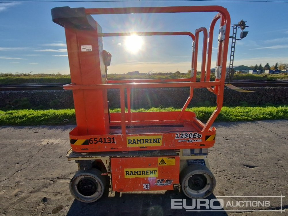 2016 JLG 1230ES - Platformă verticală: Foto 2 2016 JLG 1230ES - Platformă verticală: Foto 2