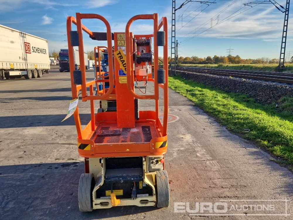 2016 JLG 1230ES - Platformă verticală: Foto 4 2016 JLG 1230ES - Platformă verticală: Foto 4
