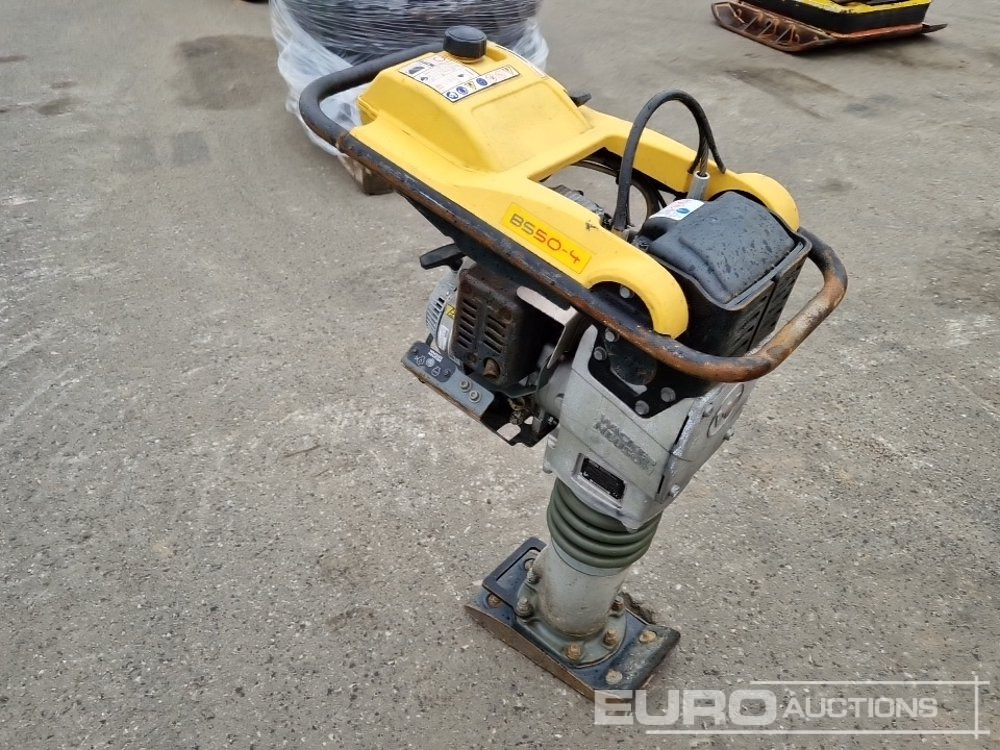 2016 Wacker Neuson BS50-4S - Maşină de asfaltat: Foto 4 2016 Wacker Neuson BS50-4S - Maşină de asfaltat: Foto 4