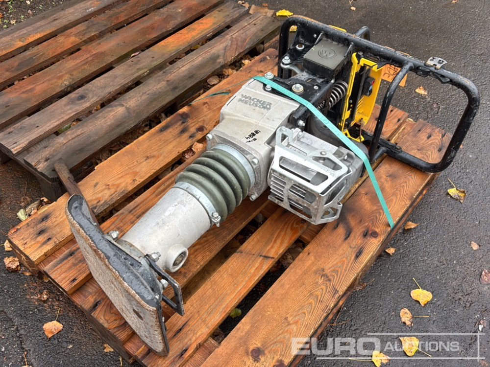 2017 Wacker Neuson AS50E - Maşină de asfaltat: Foto 1 2017 Wacker Neuson AS50E - Maşină de asfaltat: Foto 1