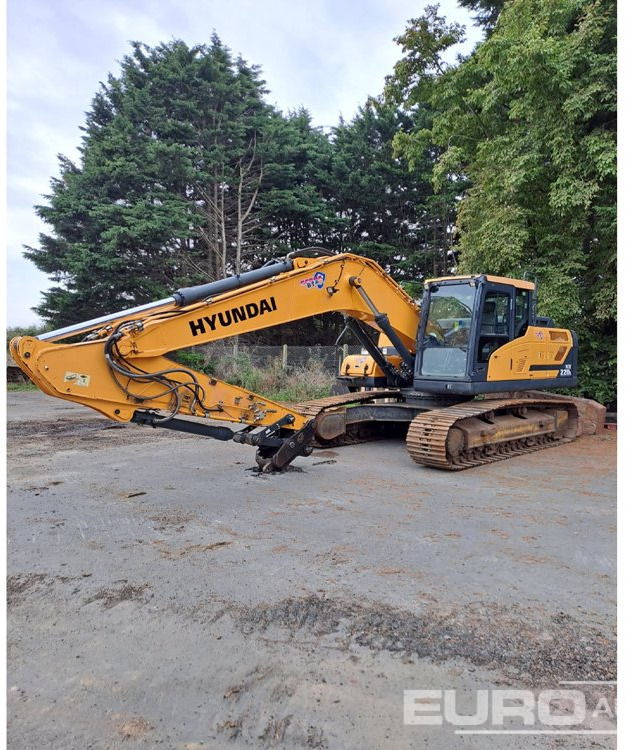 2018 Hyundai HX220L - Excavator pe şenile: Foto 1 2018 Hyundai HX220L - Excavator pe şenile: Foto 1