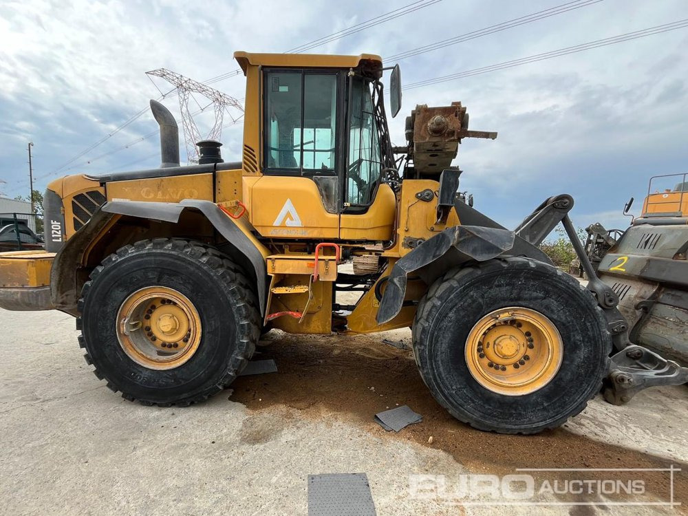 2018 Volvo L120F - Încărcător frontal pe pneuri: Foto 2 2018 Volvo L120F - Încărcător frontal pe pneuri: Foto 2