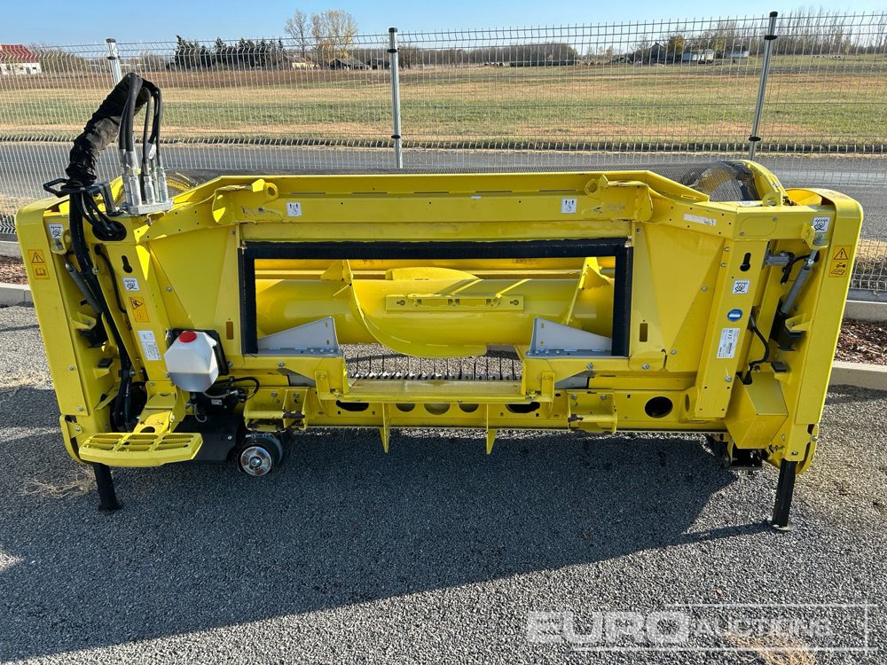 2019 John Deere 639 - Combină de recoltat cereale: Foto 1 2019 John Deere 639 - Combină de recoltat cereale: Foto 1