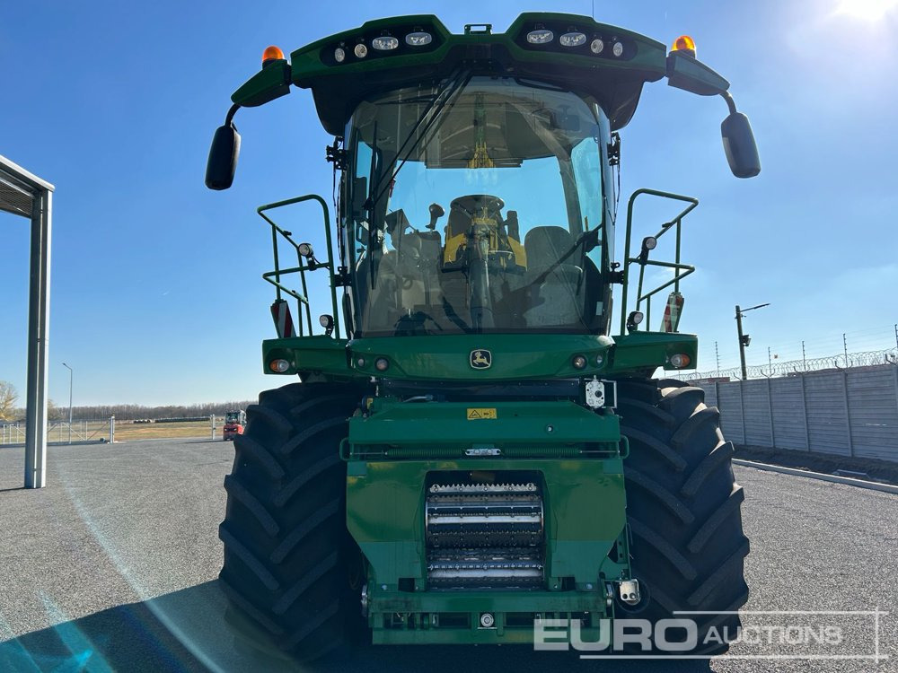2020 John Deere 8200i - Combină de recoltat cereale: Foto 4 2020 John Deere 8200i - Combină de recoltat cereale: Foto 4