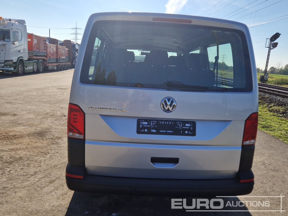 2021 Volkswagen T6 2.0TDI - Microbuz, Transport persoane: Foto 4 2021 Volkswagen T6 2.0TDI - Microbuz, Transport persoane: Foto 4