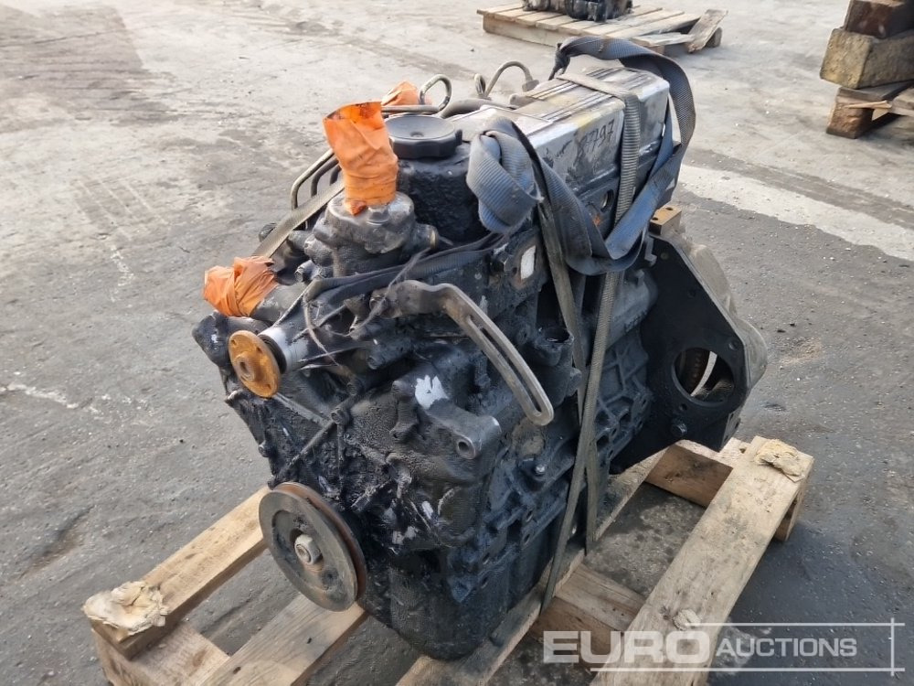 4 Cylinder Turbo Diesel Engine - Motor: Foto 4 4 Cylinder Turbo Diesel Engine - Motor: Foto 4