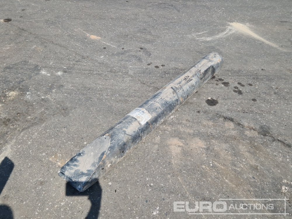 Chisel to suit Hydraulic Hammer - Ataşament pentru Excavator: Foto 2 Chisel to suit Hydraulic Hammer - Ataşament pentru Excavator: Foto 2