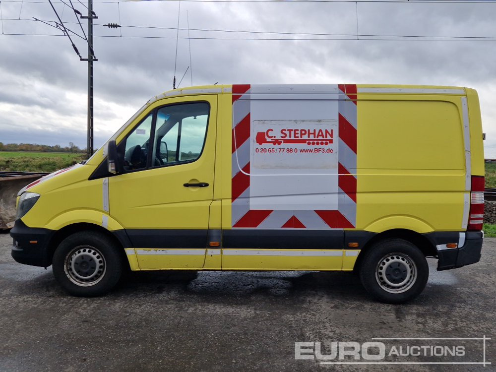 2013 Mercedes Benz Sprinter - Autoutilitară: Foto 2 2013 Mercedes Benz Sprinter - Autoutilitară: Foto 2