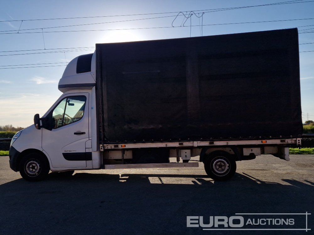 2015 Renault Master - Autoutilitară: Foto 2 2015 Renault Master - Autoutilitară: Foto 2