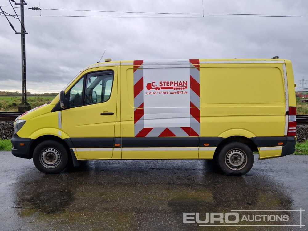 2016 Mercedes Benz Sprinter - Autoutilitară: Foto 2 2016 Mercedes Benz Sprinter - Autoutilitară: Foto 2
