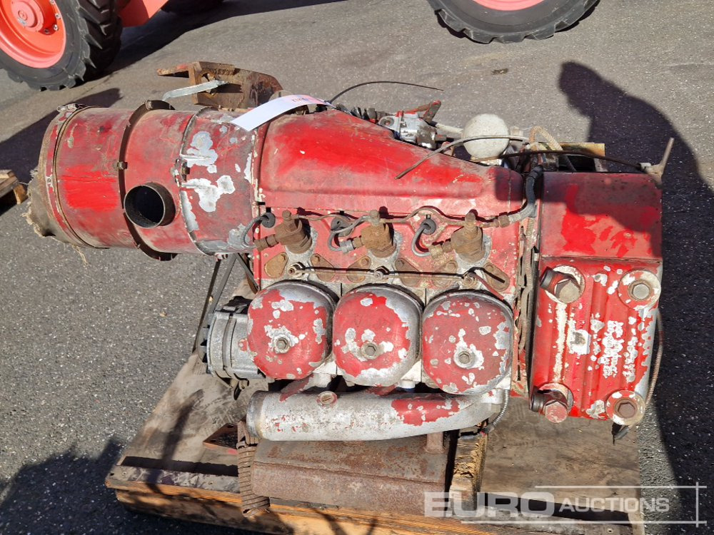 Deutz 3 Cylinder Diesel Engine - Motor: Foto 5 Deutz 3 Cylinder Diesel Engine - Motor: Foto 5