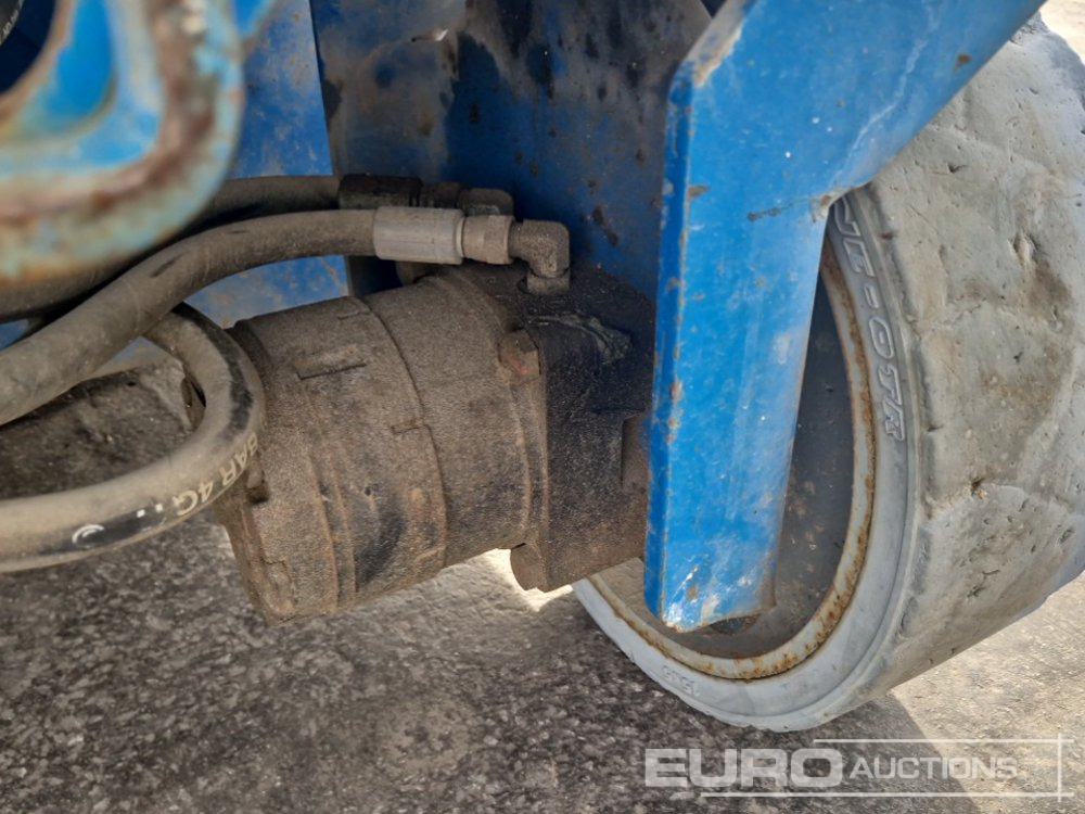 Platforma foarfeca Genie GS-2632: Foto 12