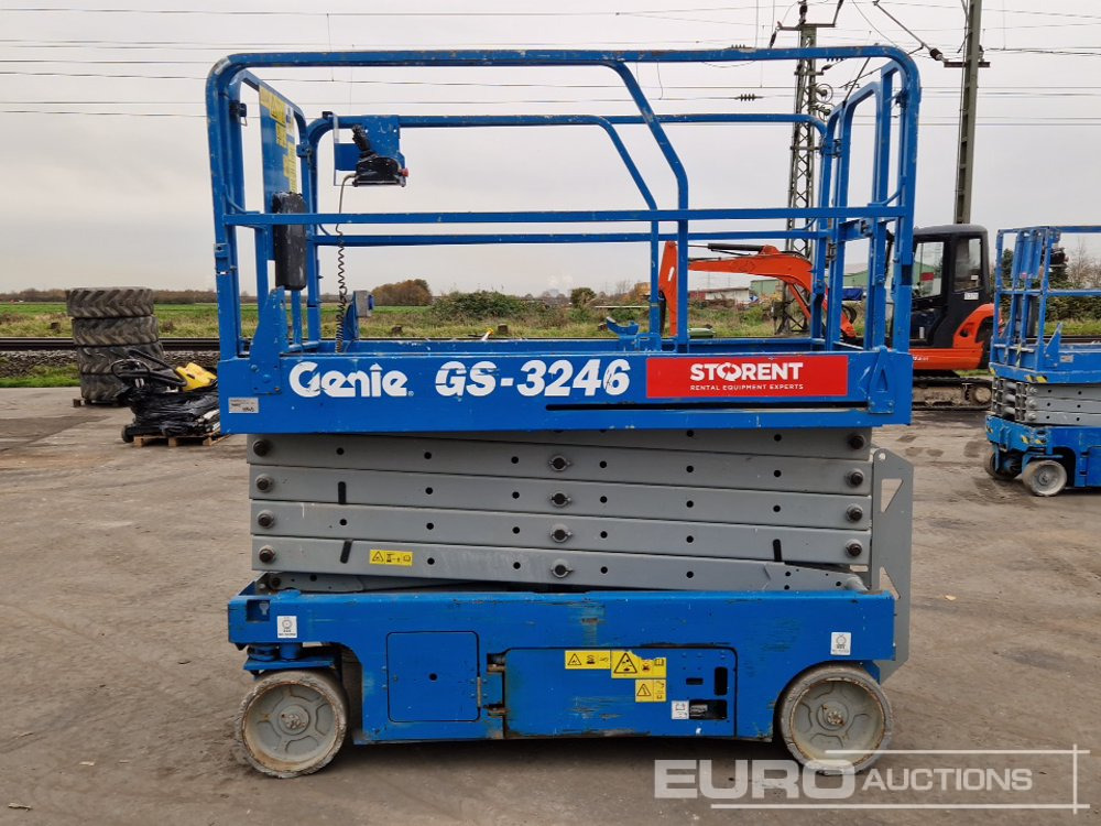 Genie GS-3246 - Autopropulsată platformă: Foto 2 Genie GS-3246 - Autopropulsată platformă: Foto 2
