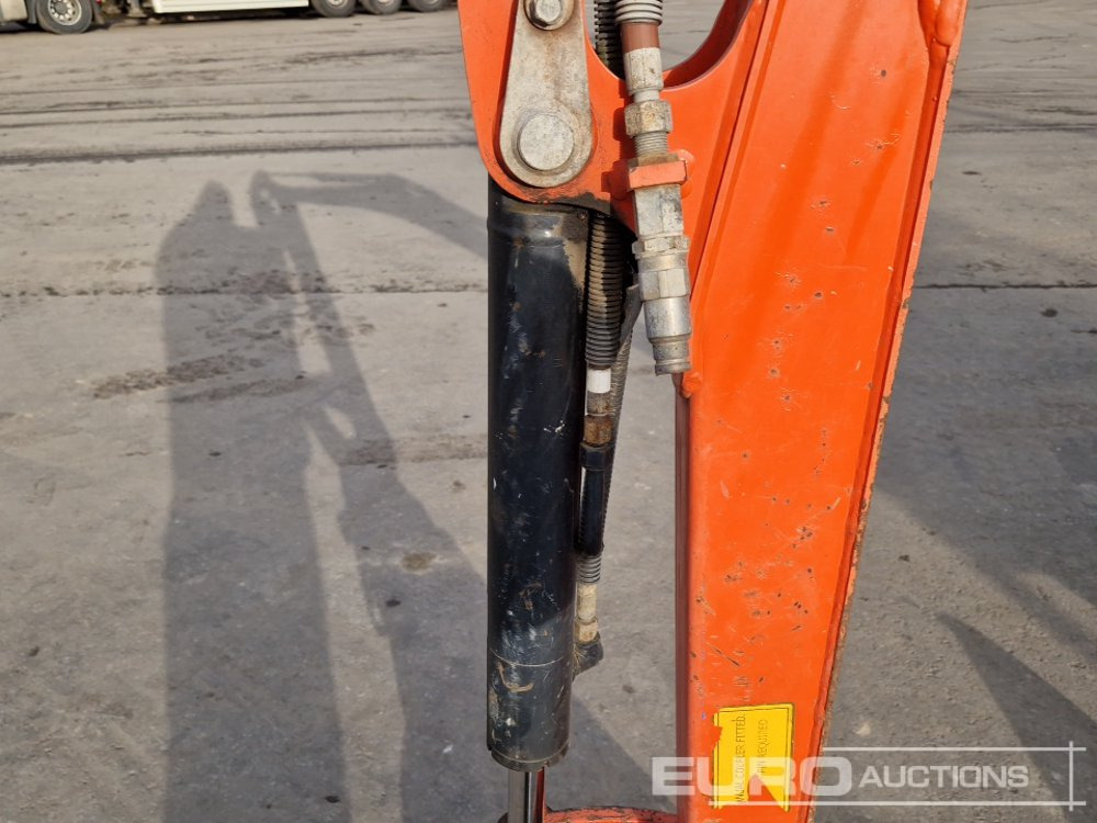 Mini excavator Kubota KX015-4: Foto 18 Mini excavator Kubota KX015-4: Foto 18