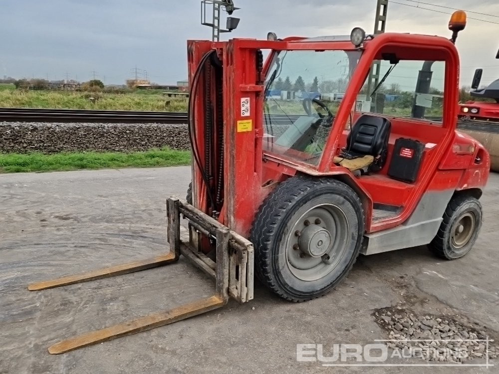 Manitou MSI 25 - Stivuitor de teren dificil: Foto 1 Manitou MSI 25 - Stivuitor de teren dificil: Foto 1