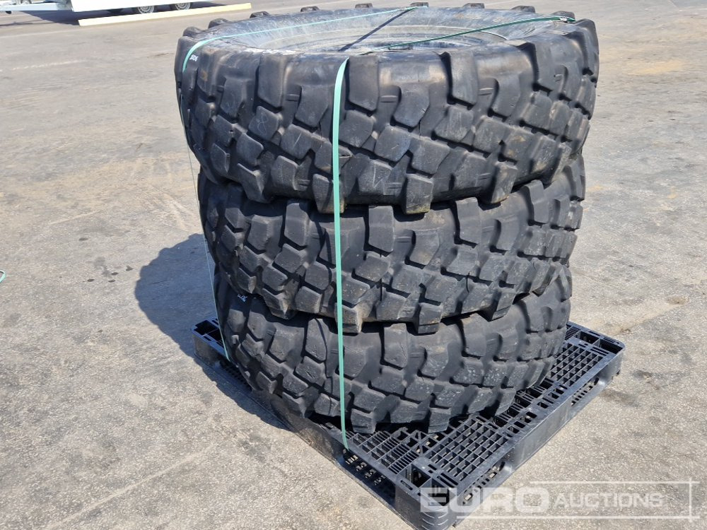 Michelin 415/80 R 685TR Tyres (3 of) - Anvelopă: Foto 2 Michelin 415/80 R 685TR Tyres (3 of) - Anvelopă: Foto 2