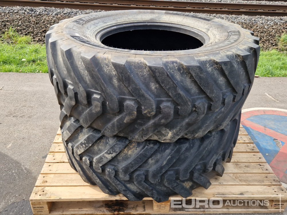 Michelin 480/80-26 Tyres (2 of) - Anvelopă: Foto 1 Michelin 480/80-26 Tyres (2 of) - Anvelopă: Foto 1