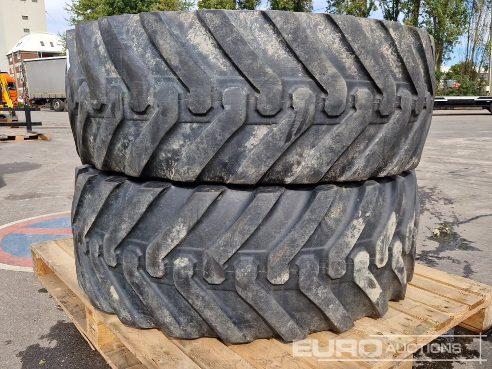 Michelin 480/80-26 Tyres (2 of) - Anvelopă: Foto 3 Michelin 480/80-26 Tyres (2 of) - Anvelopă: Foto 3