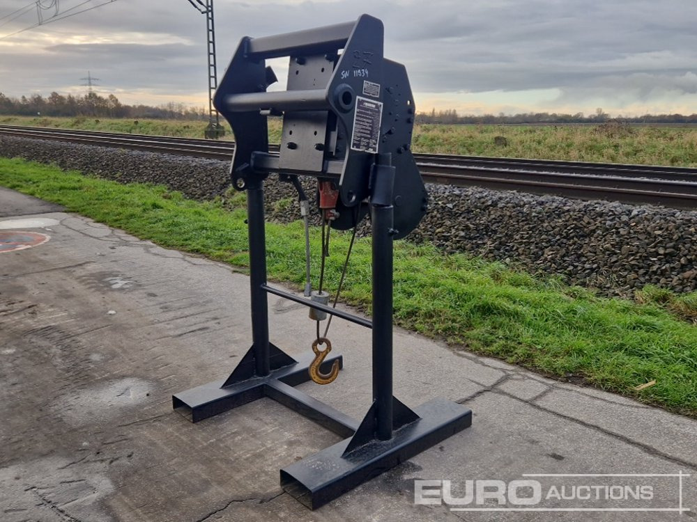 Manitou 5 Ton Winch to suit Telehandler - Stivuitor: Foto 1 Manitou 5 Ton Winch to suit Telehandler - Stivuitor: Foto 1