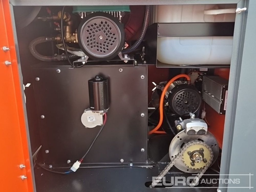 Măturătoare stradală Unused 2025 Zvox 2000G: Foto 13