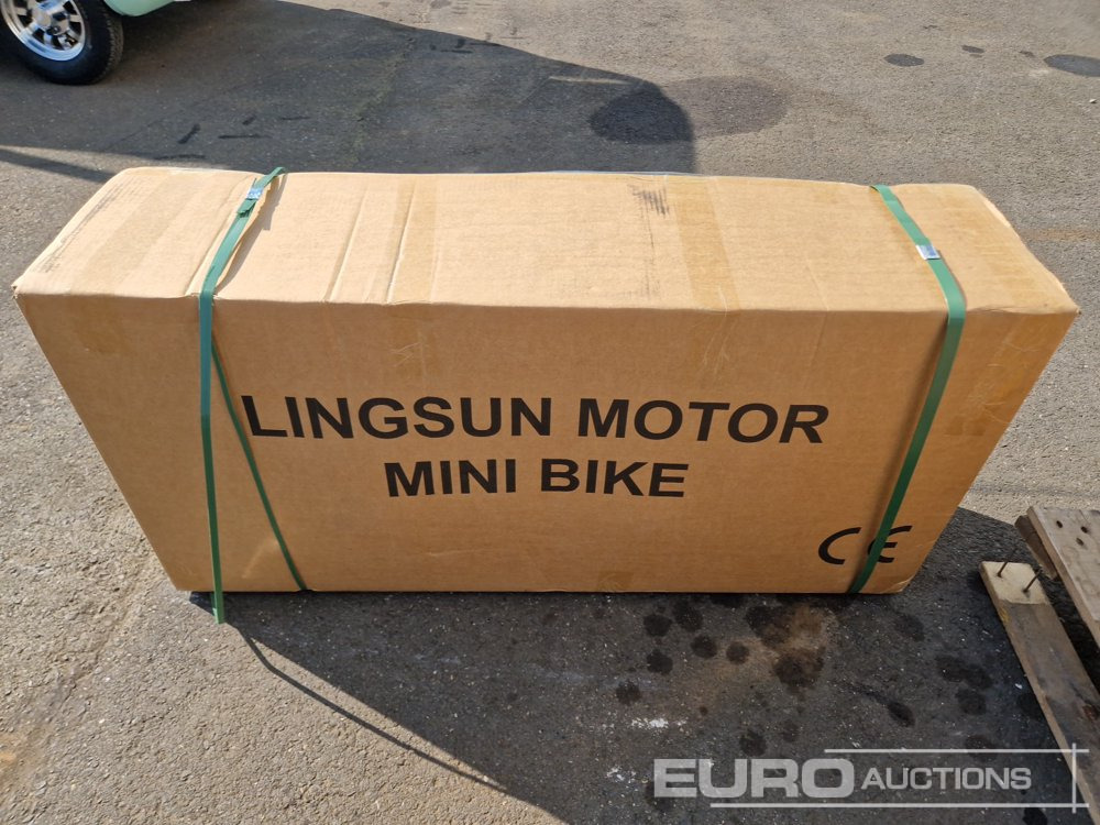 Unused DIRTBIKE 50R-D705 49CC Kids Petrol Motorbike, Automatic - Motocicletă: Foto 2 Unused DIRTBIKE 50R-D705 49CC Kids Petrol Motorbike, Automatic - Motocicletă: Foto 2