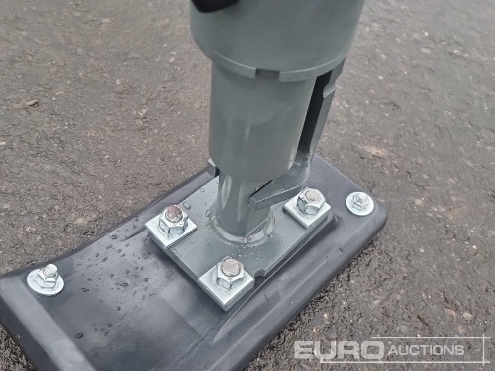 Maşină de asfaltat Unused Wacker Neuson AS30E: Foto 11