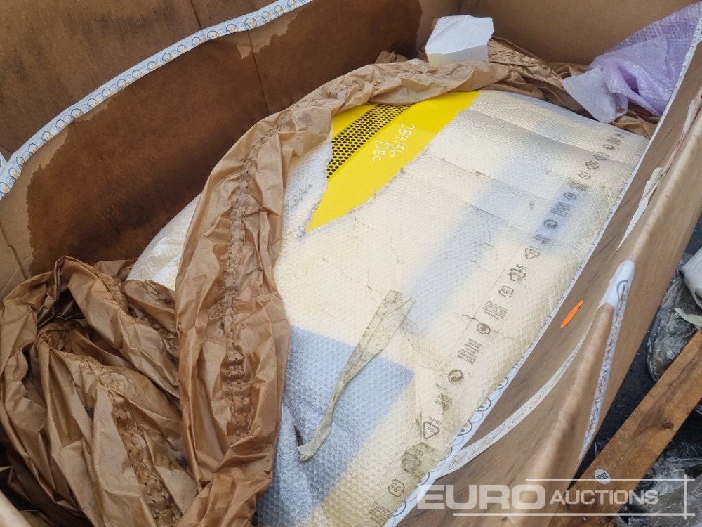 Unused Wacker Neuson Engine Cover - Capotă pentru Utilaje constructii: Foto 3 Unused Wacker Neuson Engine Cover - Capotă pentru Utilaje constructii: Foto 3